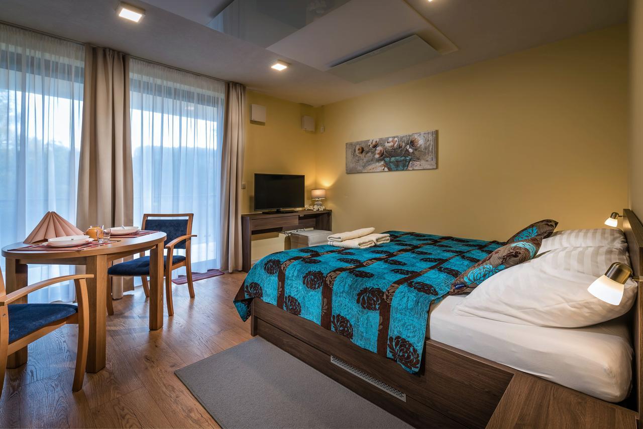 Apartmanovy Dom Krivan Бешенёва Экстерьер фото